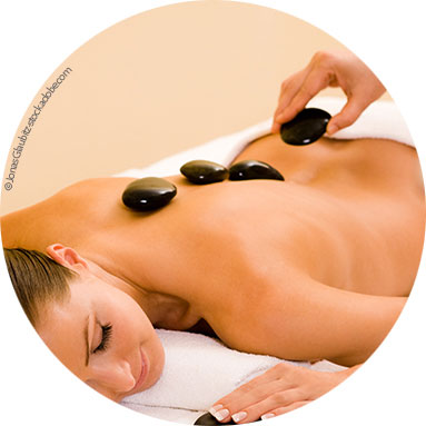 Katrin-Amstein-Hot-Stone-Massage-Meiningen-1